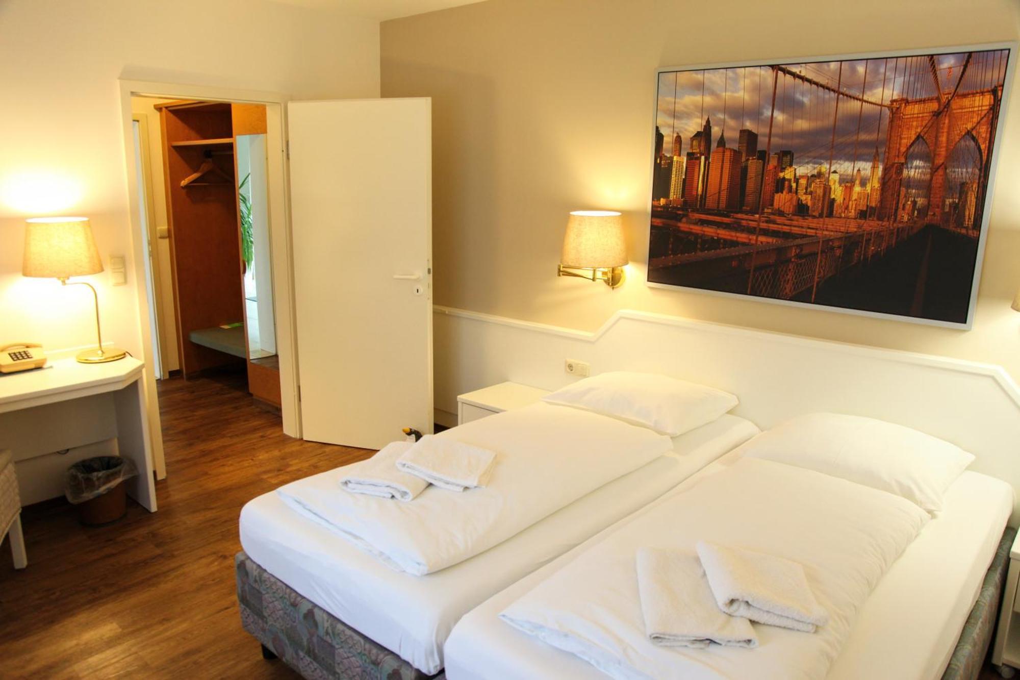 Hotel Garni Landgasthof Luechau Mussen  ภายนอก รูปภาพ