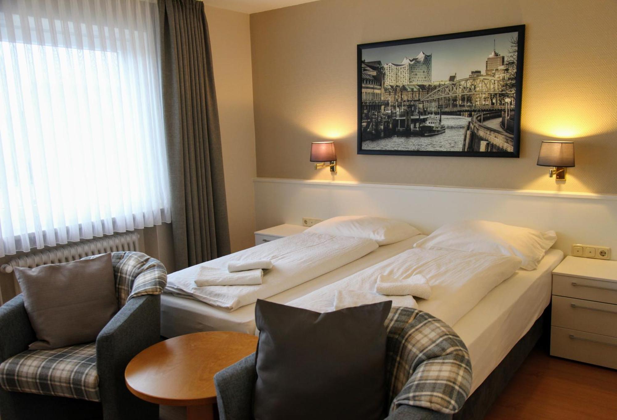 Hotel Garni Landgasthof Luechau Mussen  ภายนอก รูปภาพ