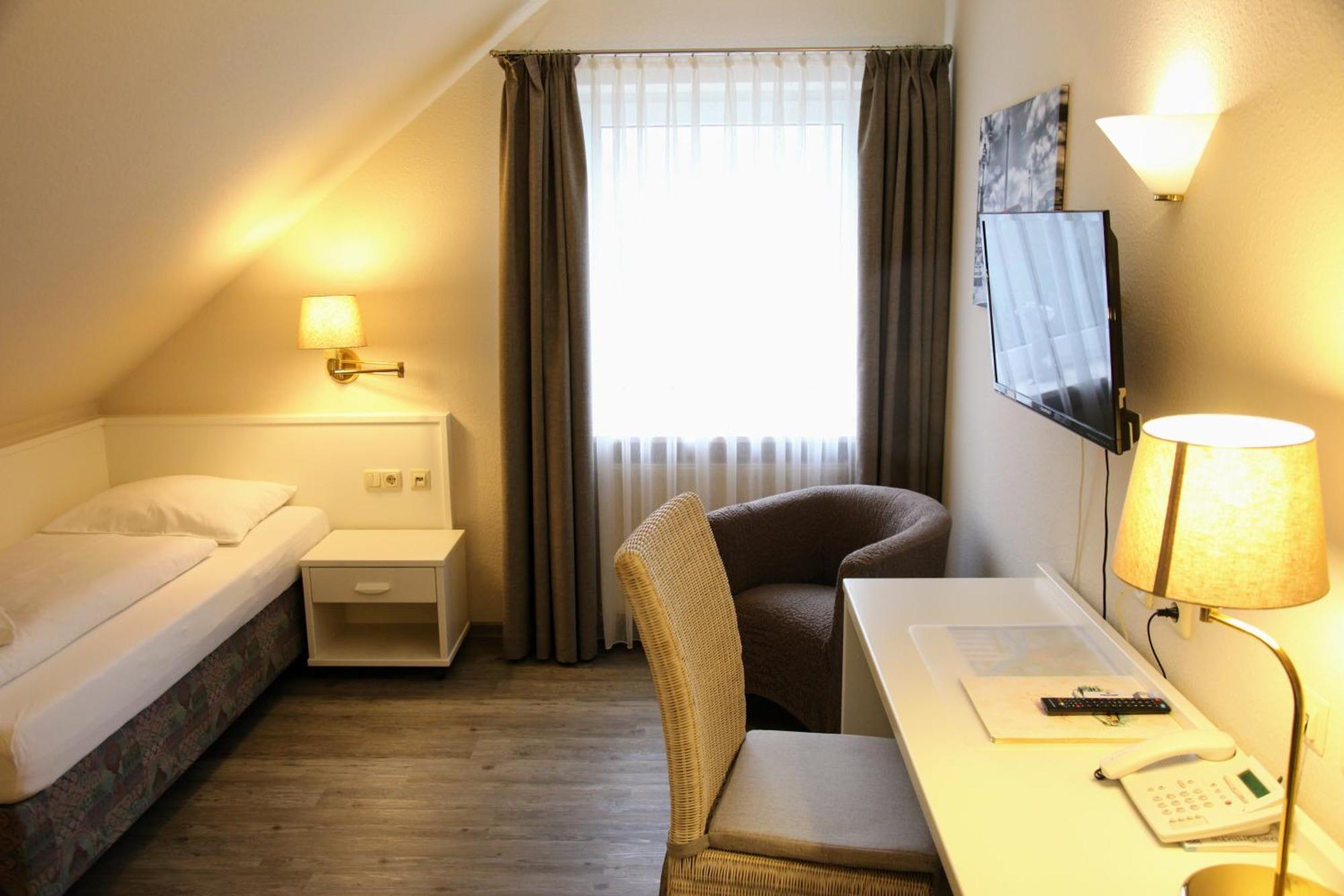 Hotel Garni Landgasthof Luechau Mussen  ภายนอก รูปภาพ