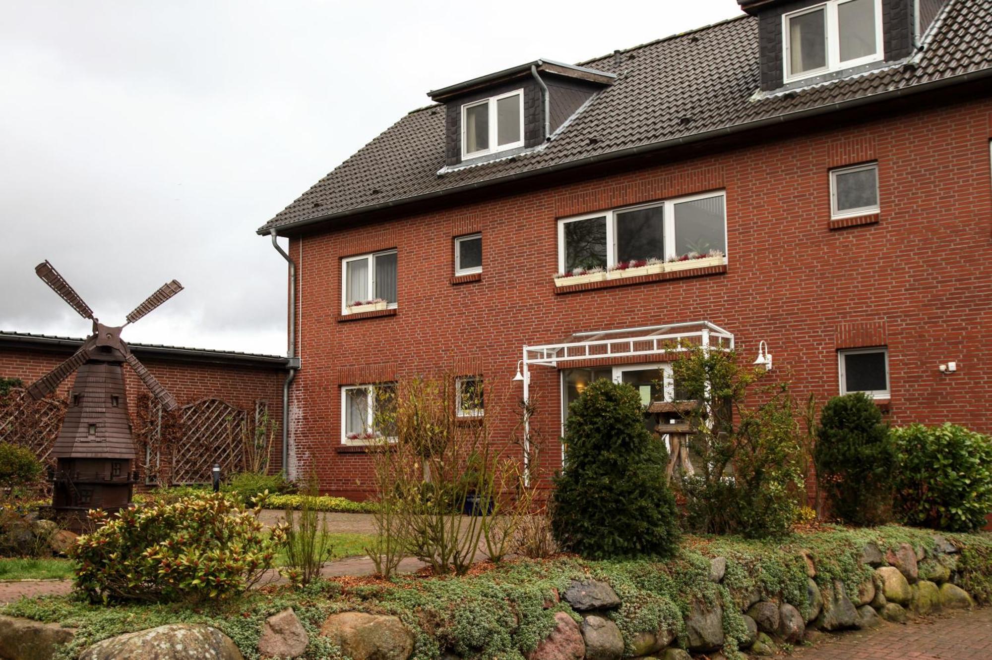 Hotel Garni Landgasthof Luechau Mussen  ภายนอก รูปภาพ