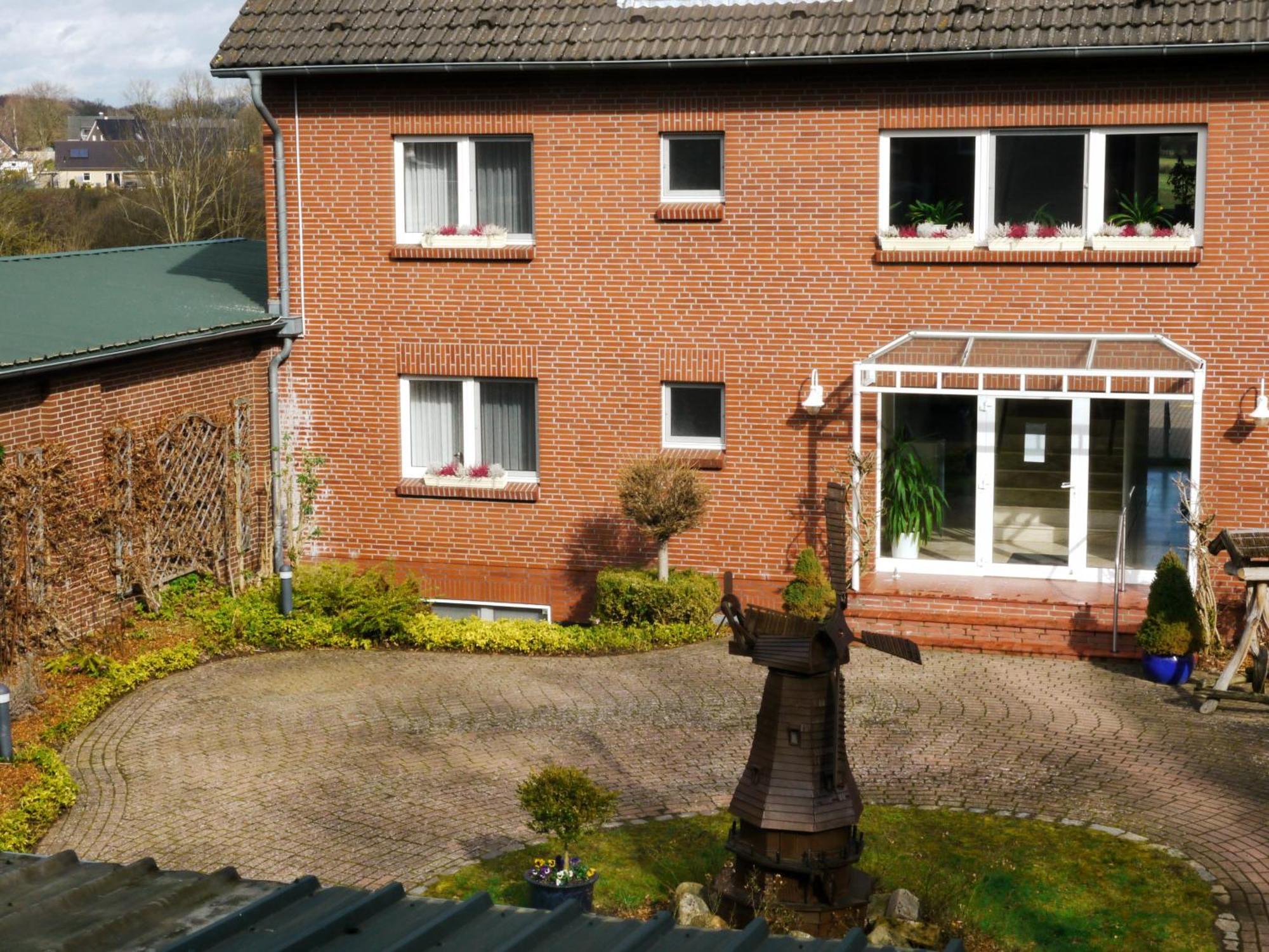 Hotel Garni Landgasthof Luechau Mussen  ภายนอก รูปภาพ